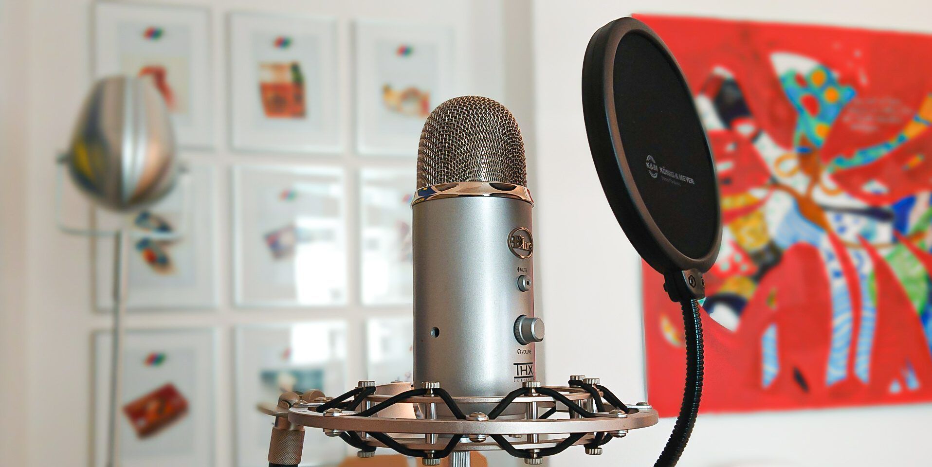 Podcast Agency Berlin Microphone